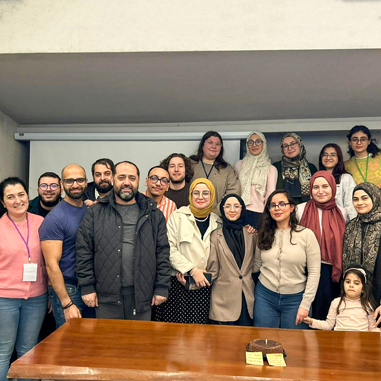 "Dijital Çağda Gençler İçin Kariyer Rehberliği"